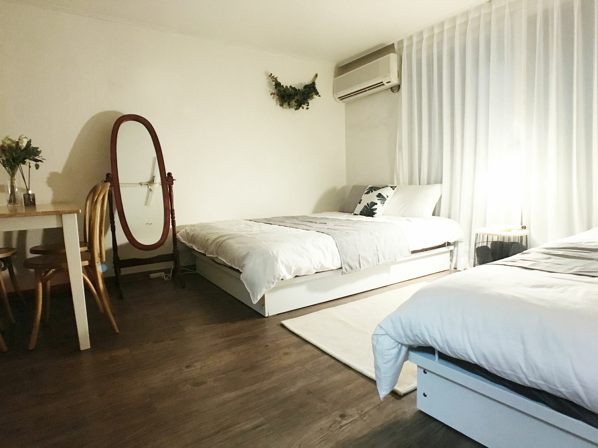 Sunny House Hongik Snt 1Mins Lägenhet Seoul Exteriör bild